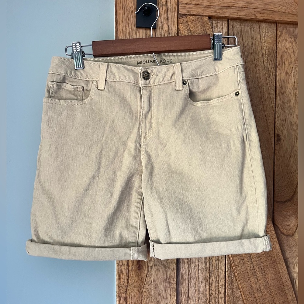 Michael Kors Tan Bermuda Shorts Casual Chic